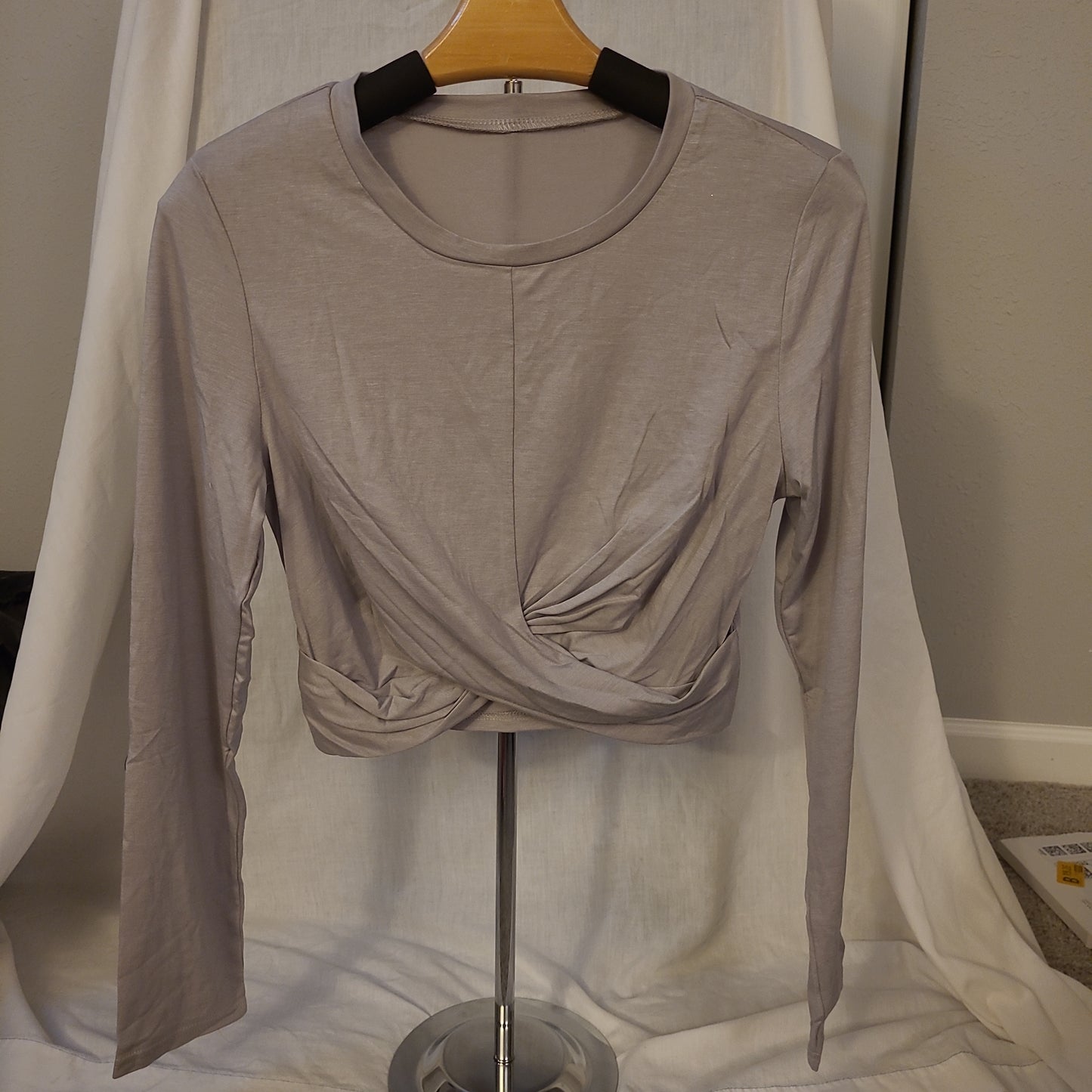 Unbranded Grey Long Sleeve Crop Top - New