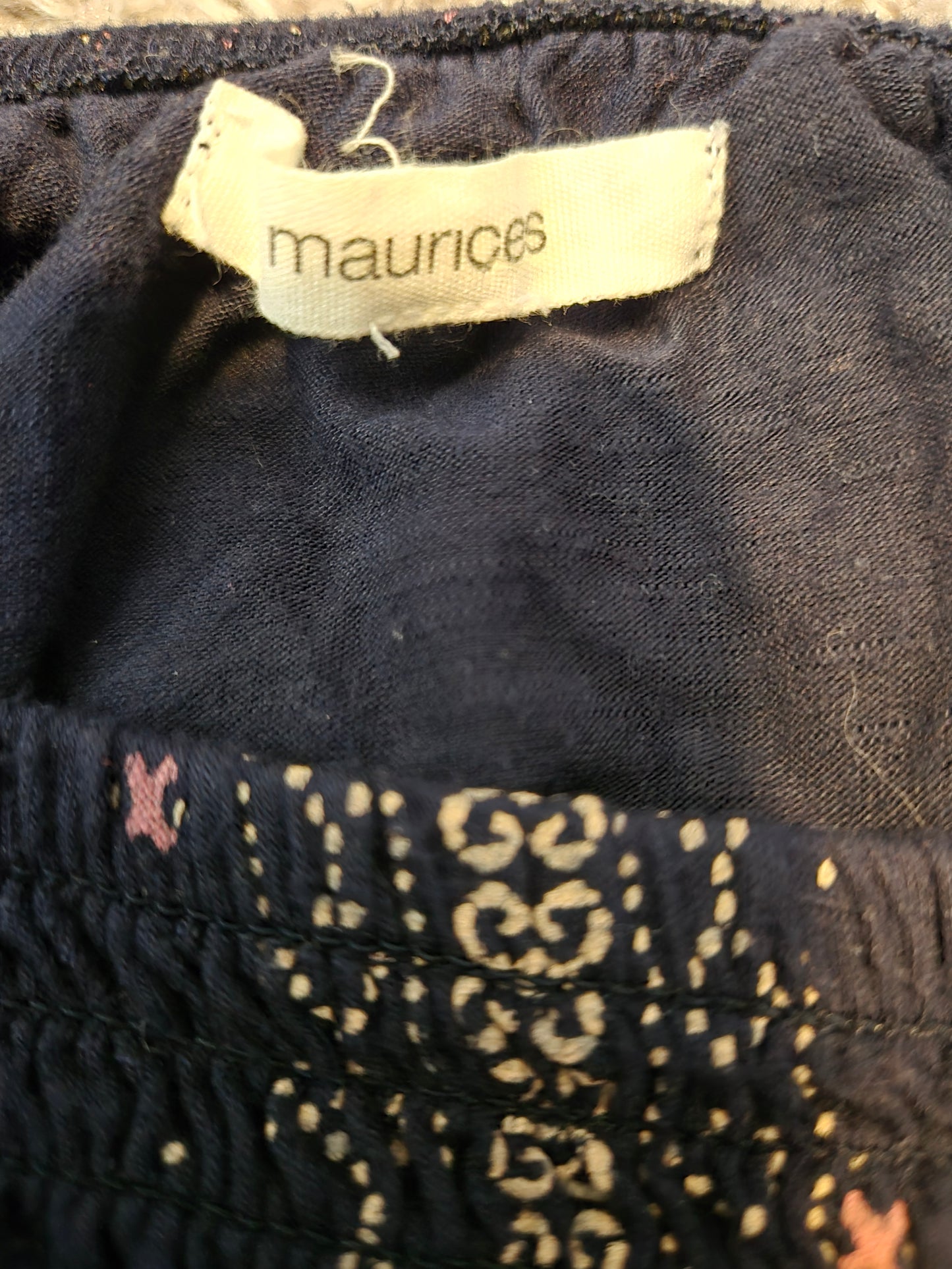 Maurice Blue Print 1/2 Sleeve Pull Over Shirt - Gently Used