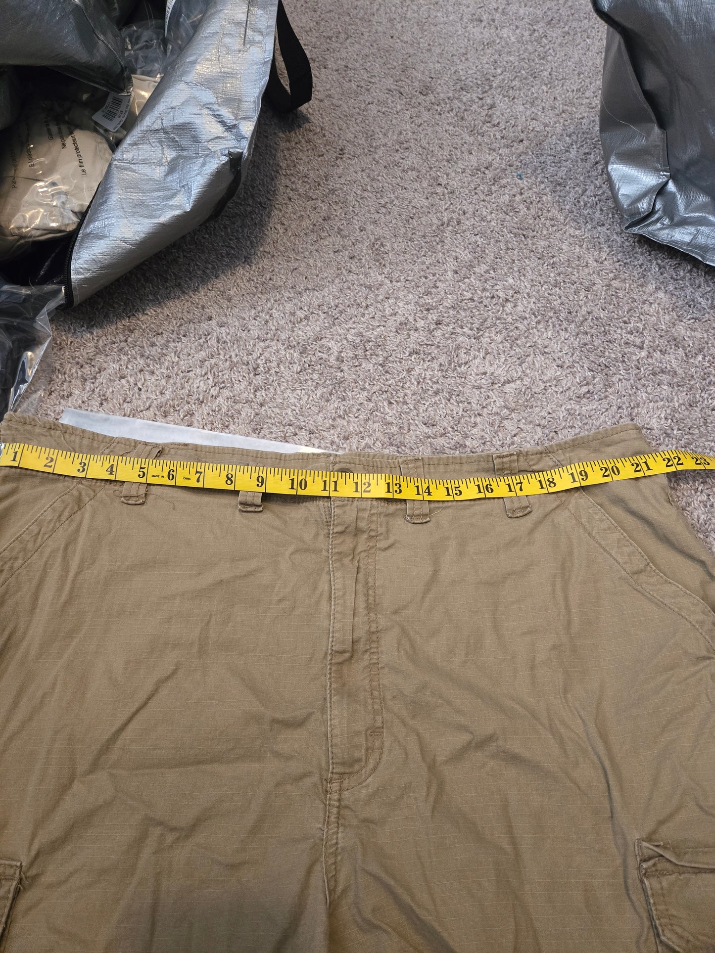 Wrangler Relaxed Fit Tan Shorts - Gently Used