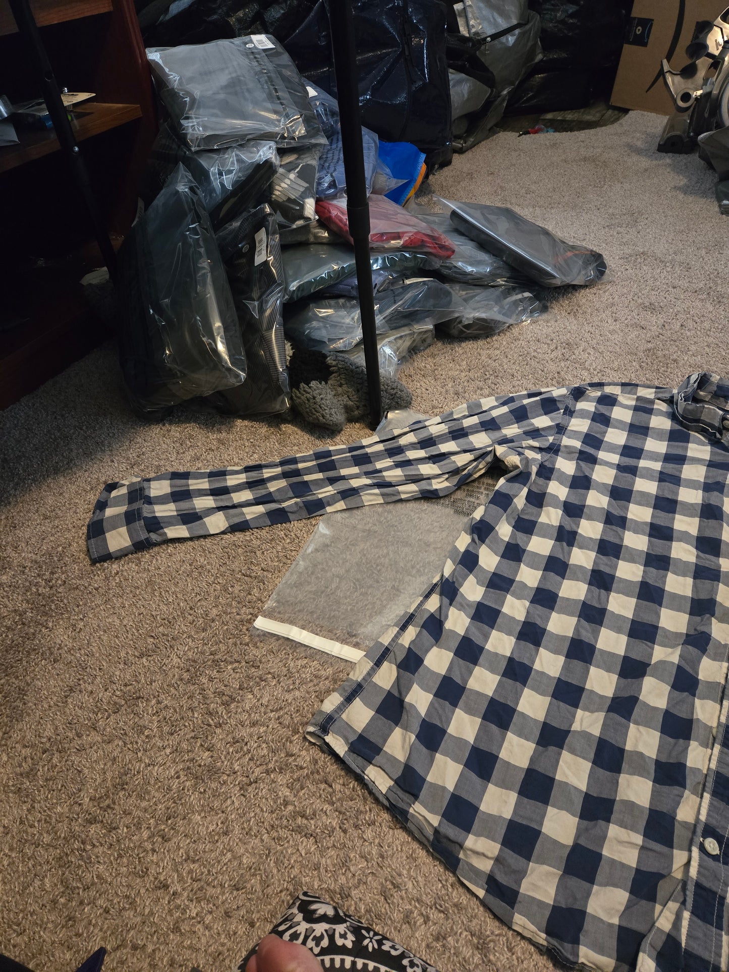 The Clasic Shirt Blue Plaid Long Sleeve Button Up Shirt - Gently Used