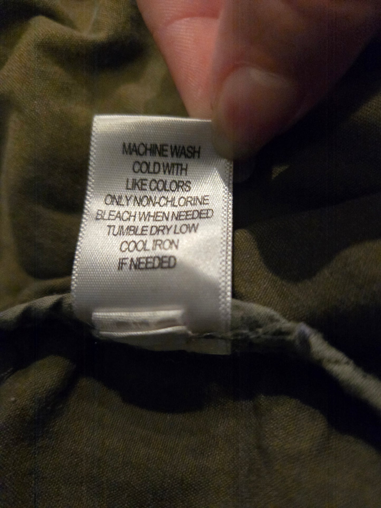 Sonoma Green Long Sleeve Button Up Shirt with Pockets - Gently Used