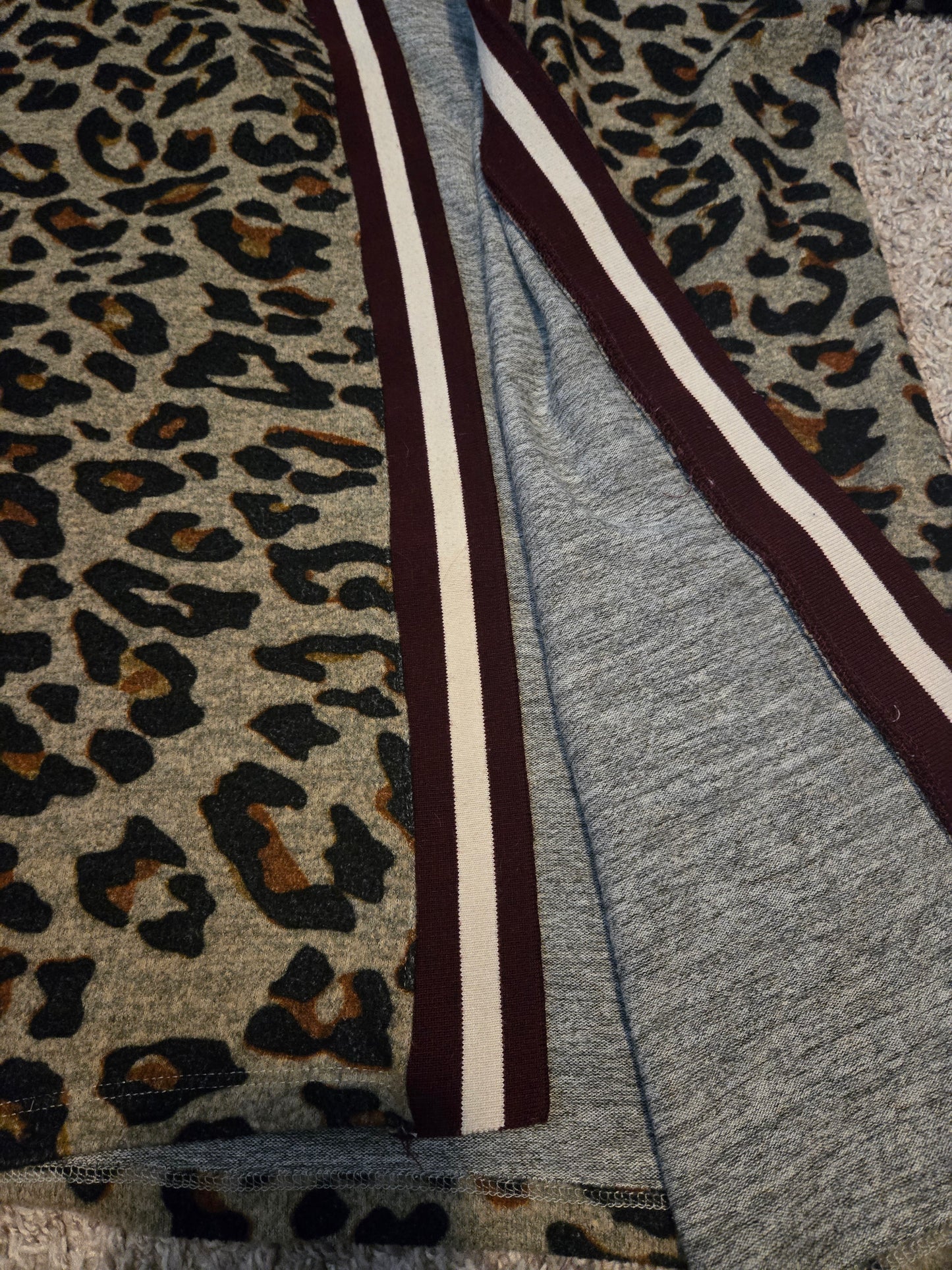 Massini Animal Print Long Sleeve Open Front Cardigan Style Sweater - Gently Used
