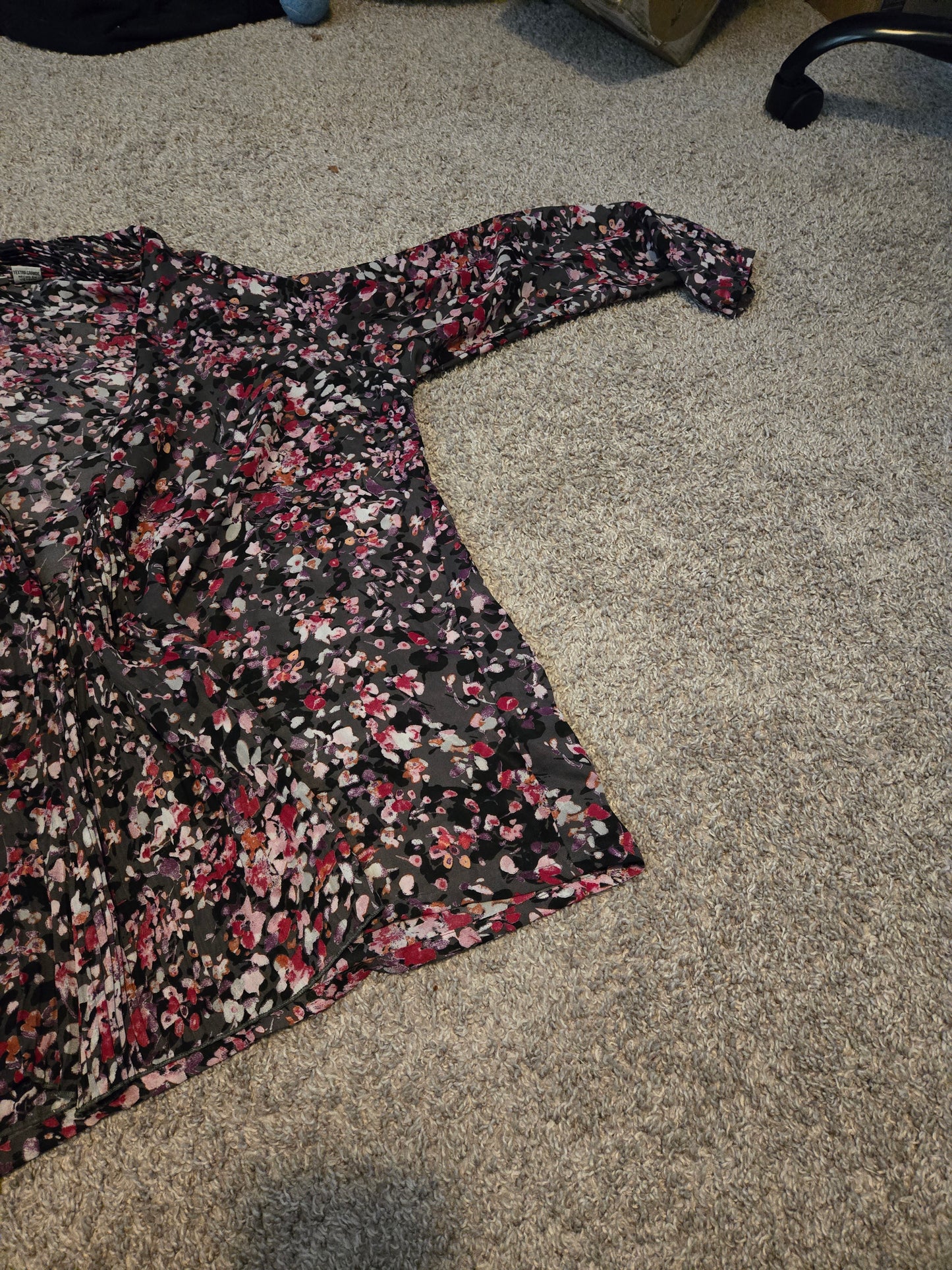 Sag Harbor Floral Print Black and Pink Cardigan - Gently Used