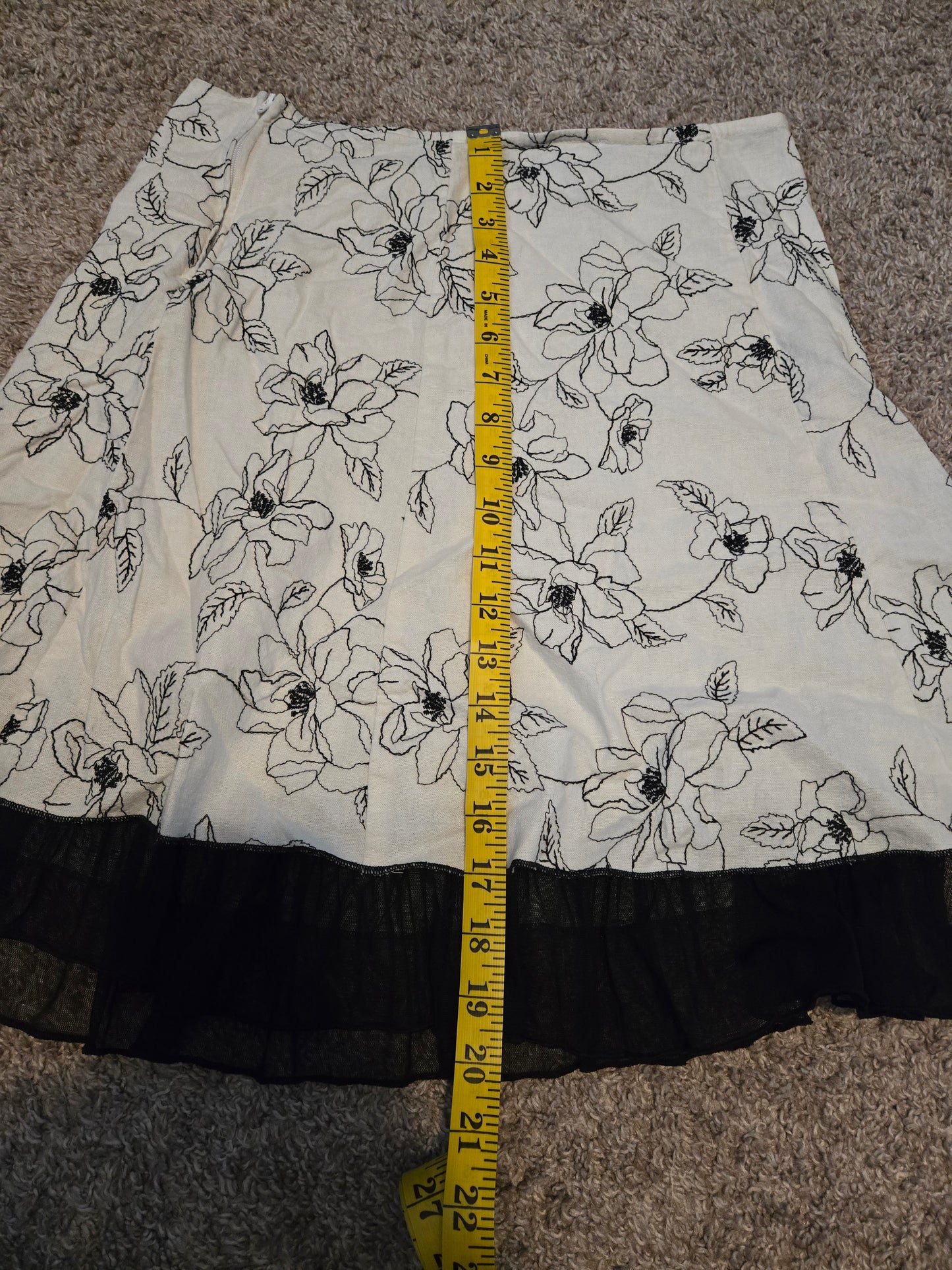 Studio Y White with Black Accent Skirt - Gently Used