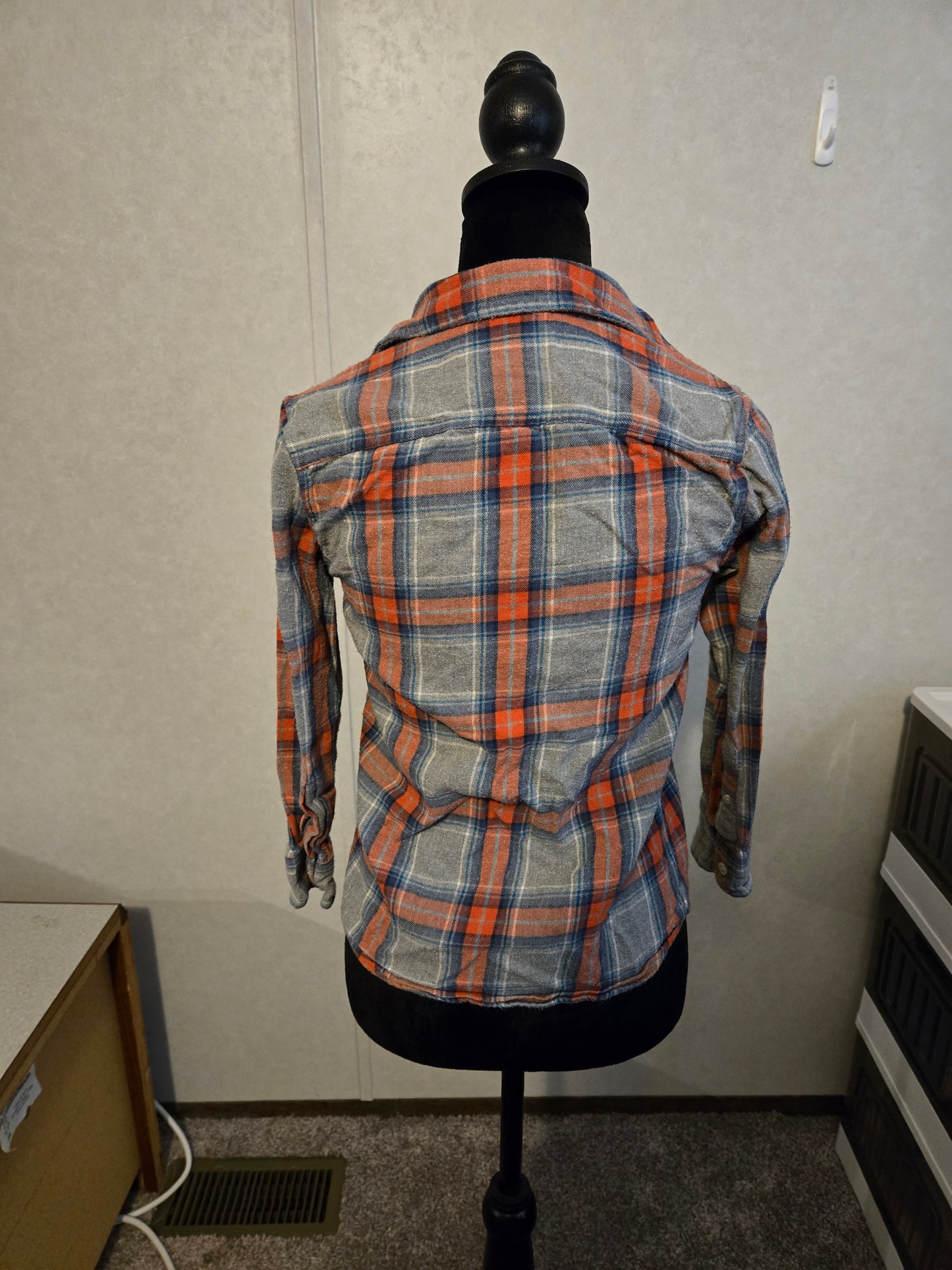 Urban Pipeline Ultimate Flannel Long Sleeve Button Up Red And Gray Small