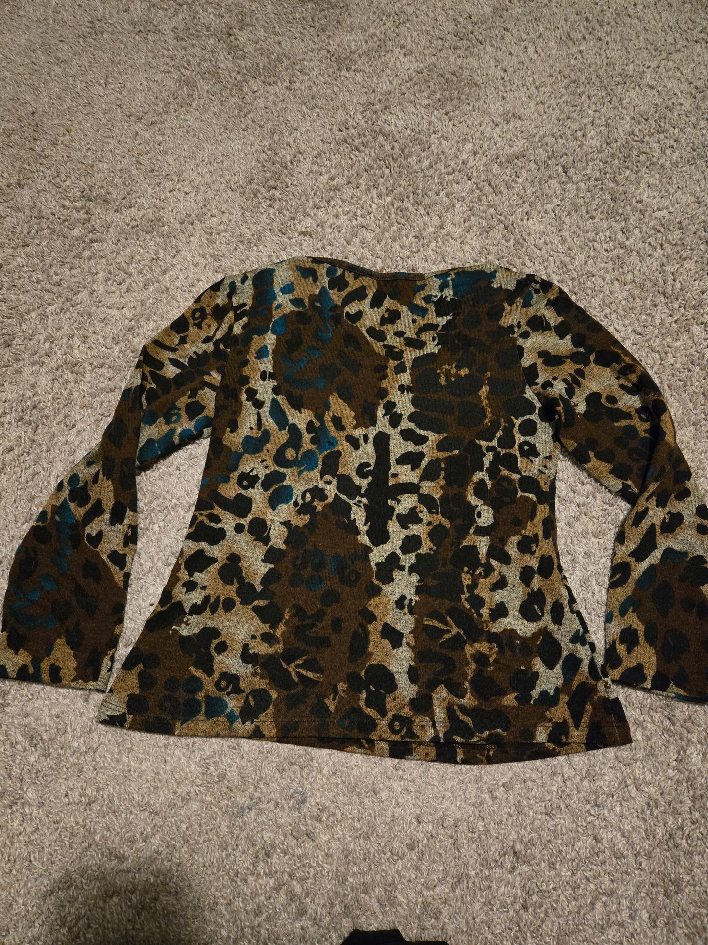 Kim Borgers Leopard Print Long Sleeve Petite