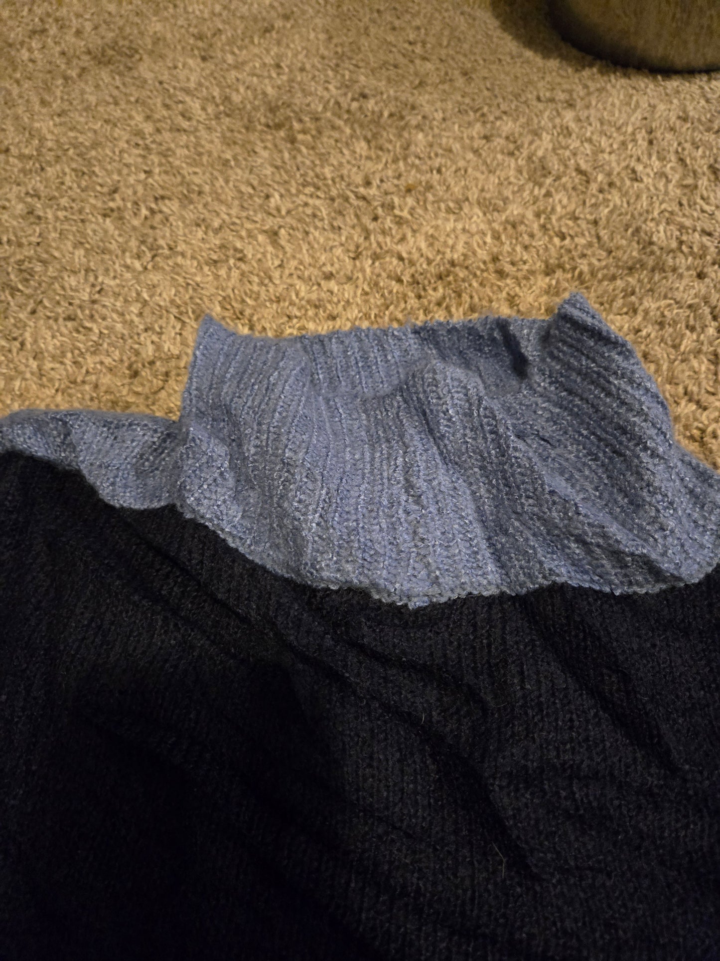Time Tru Blue Lightweight Knit Sweater Long Sleeve NWT