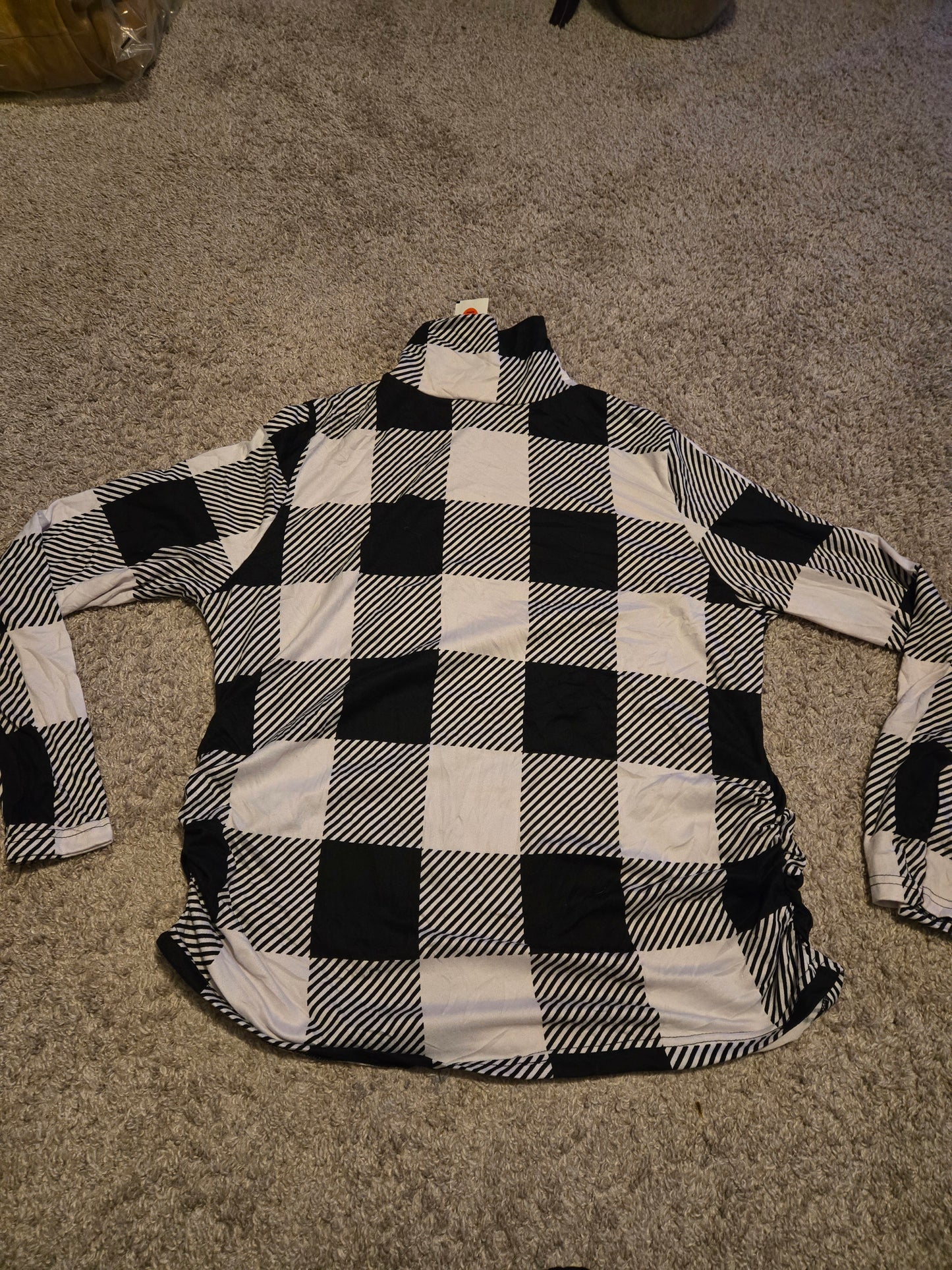 Love Black and White Plaid Long Sleeve Shirt NWT