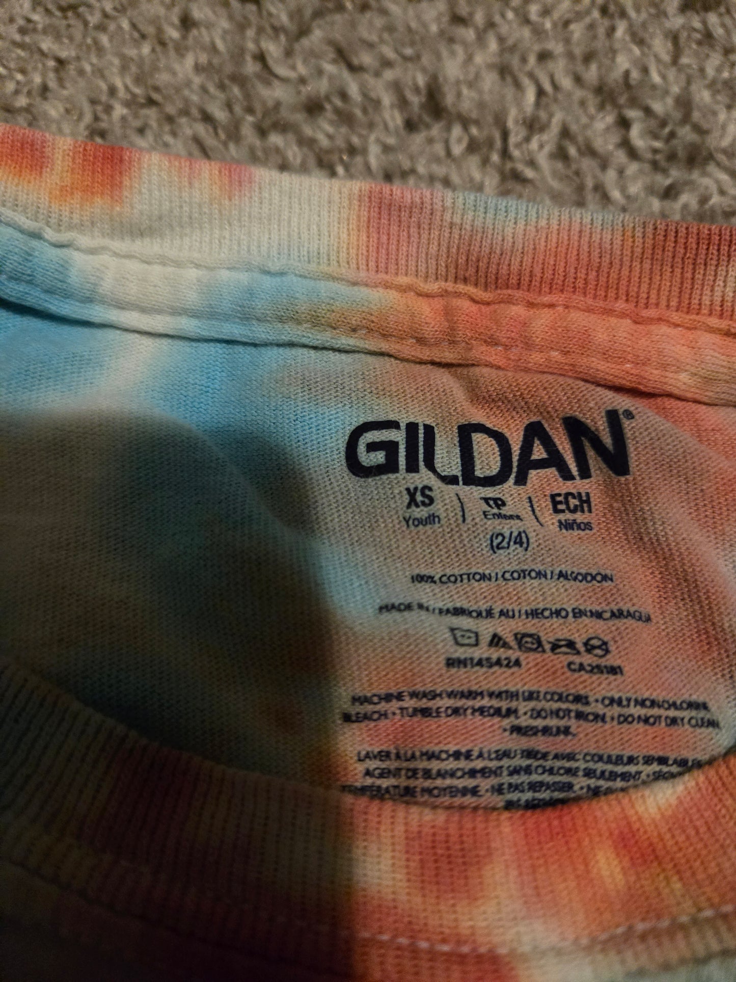 Gilden Tie Dye Blue, White, and Red Short Sleeve TShirt