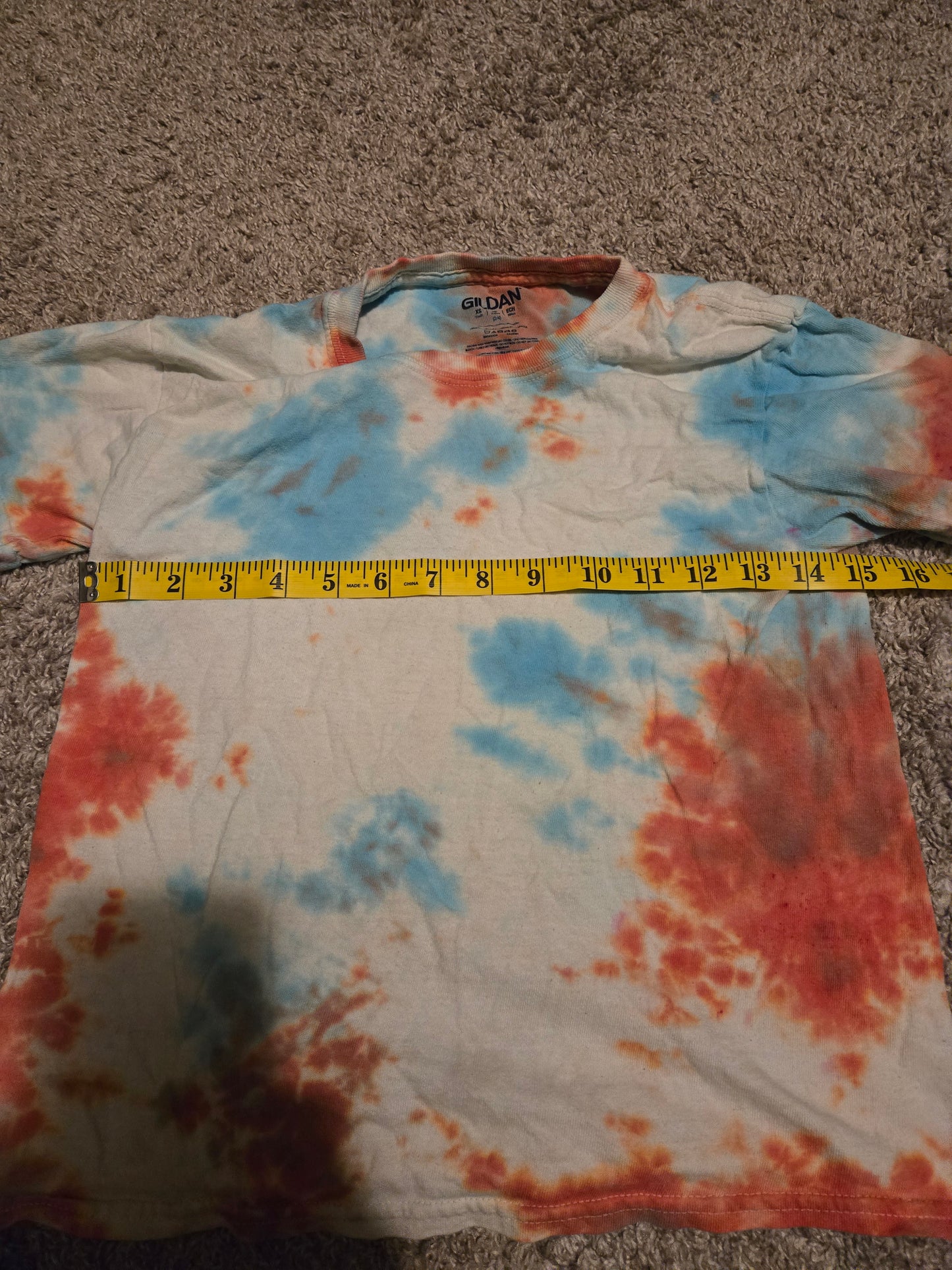 Gilden Tie Dye Blue, White, and Red Short Sleeve TShirt