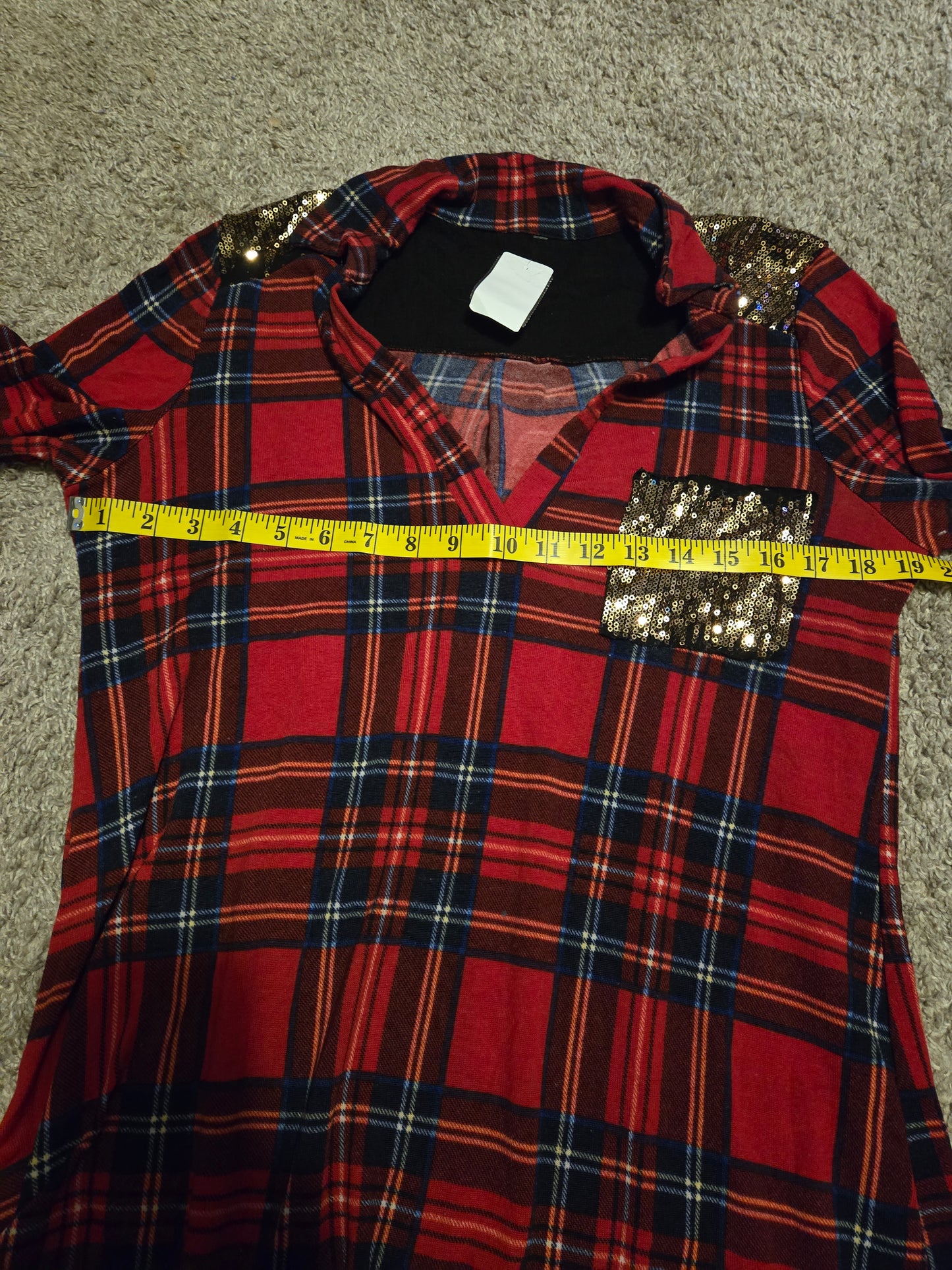 Red Plaid 3/4 Sleeve Unbranded Shirt
