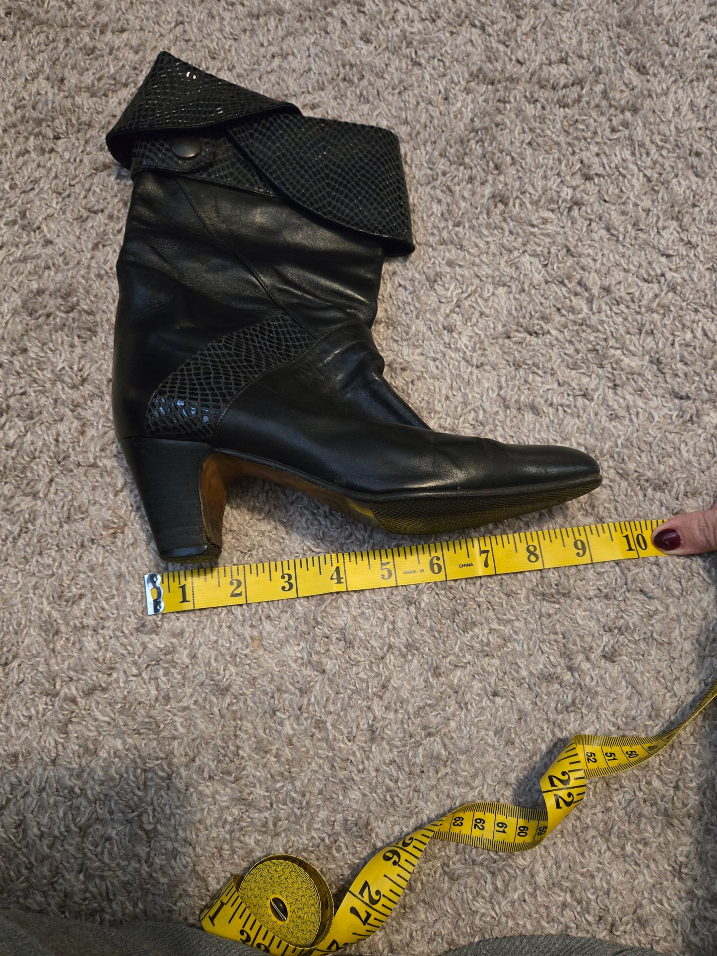 ABulzone Midcalf Black Pull on Boots 2in Heel