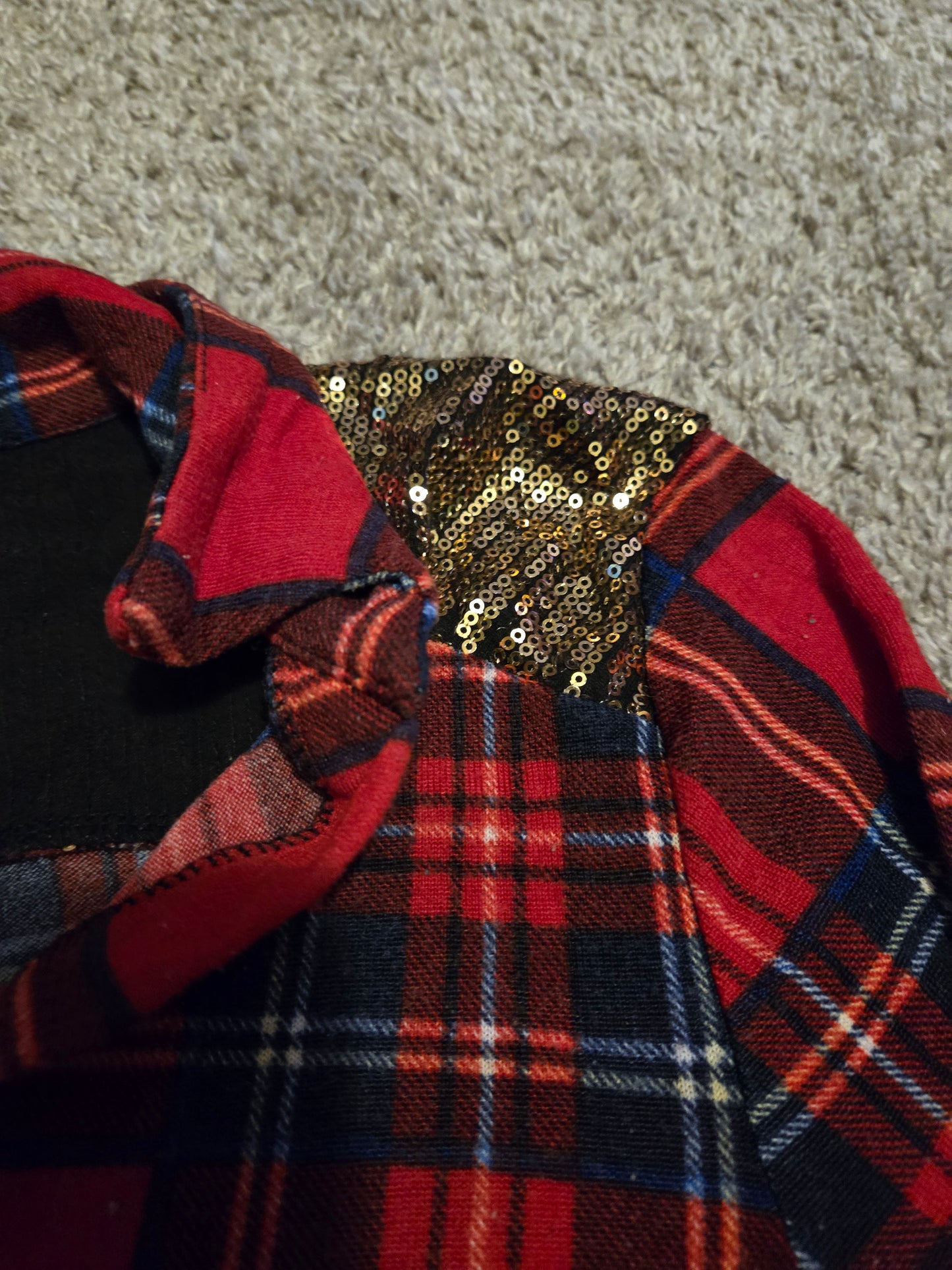 Red Plaid 3/4 Sleeve Unbranded Shirt