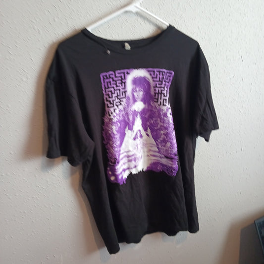 Black Graphic Labrynth Short Sleeve Tshirt - Gently Used