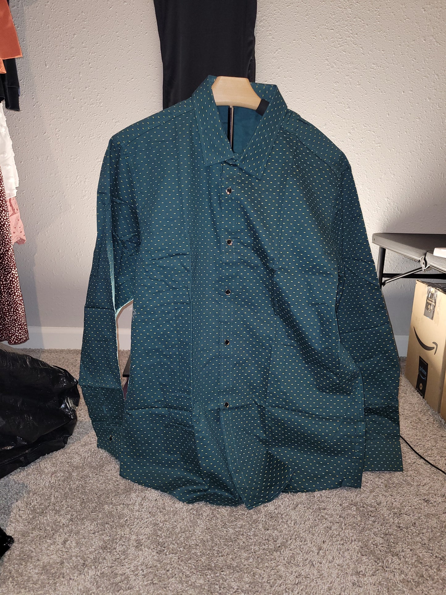Unbranded Green Button Up Dress Shirt - New