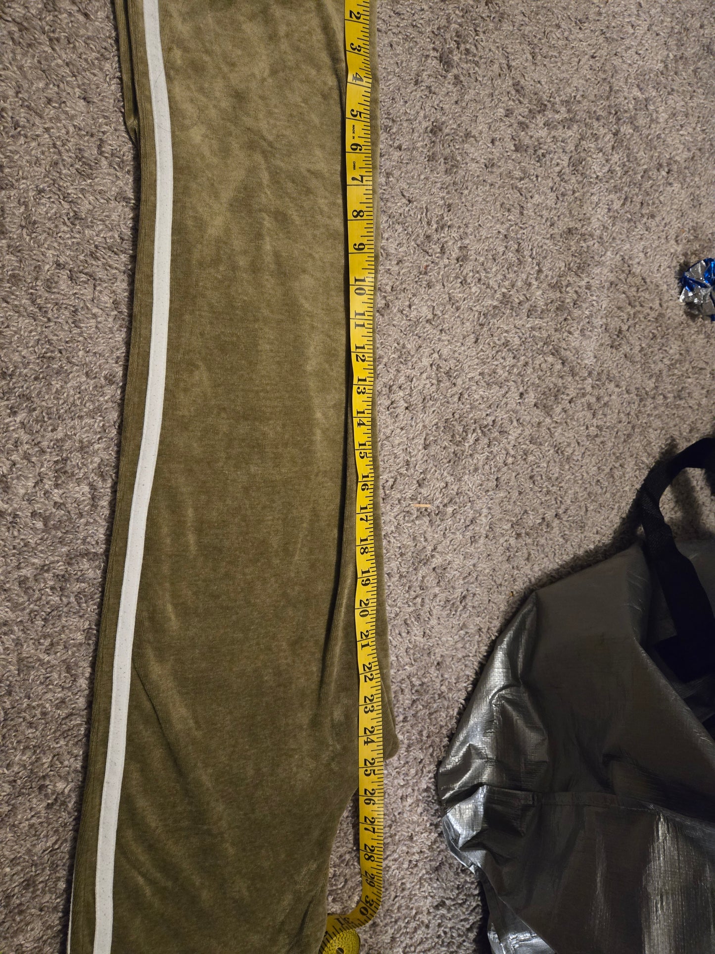 kale bob green Jogger Pants Size 12