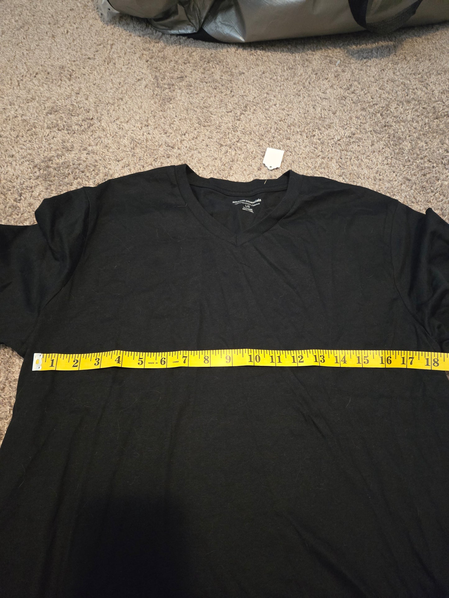 Amazon Essentials Black Short Sleeve Shirt - New