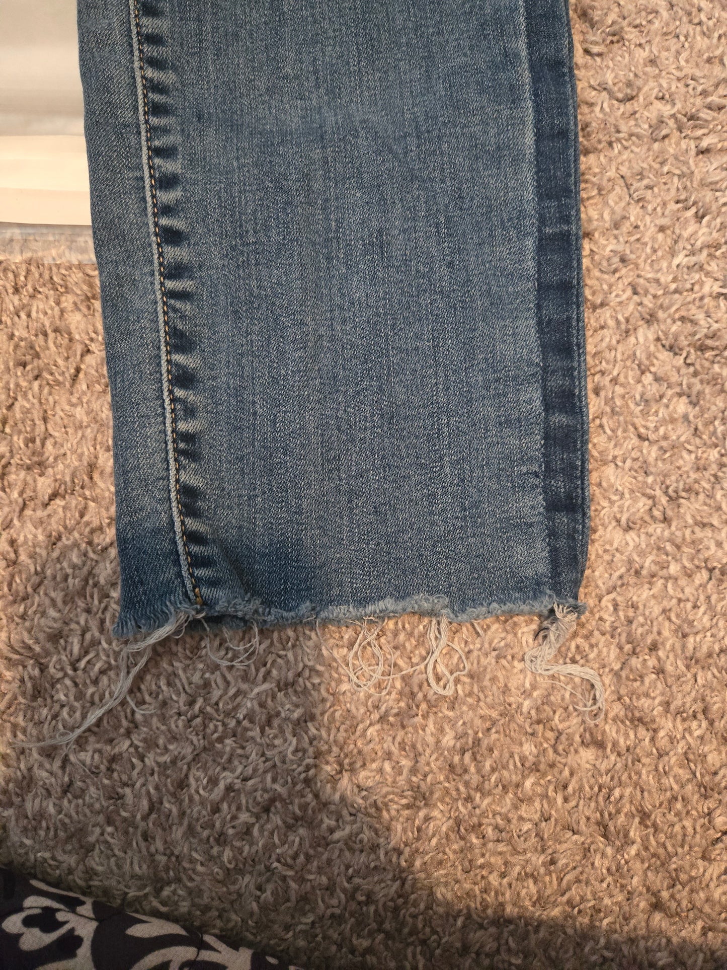 Levi Strauss 311 Shapping  Skinny Jeans - Gently Used
