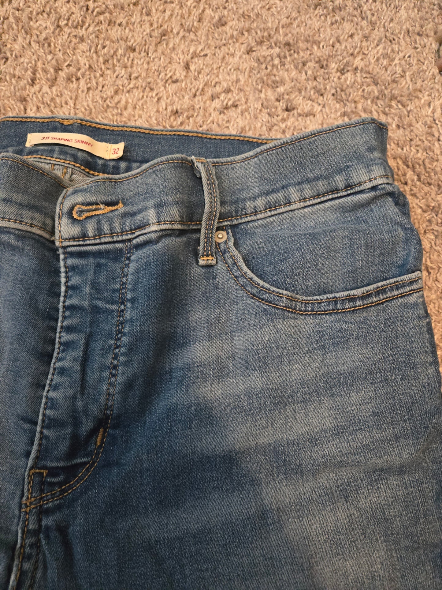 Levi Strauss 311 Shapping  Skinny Jeans - Gently Used