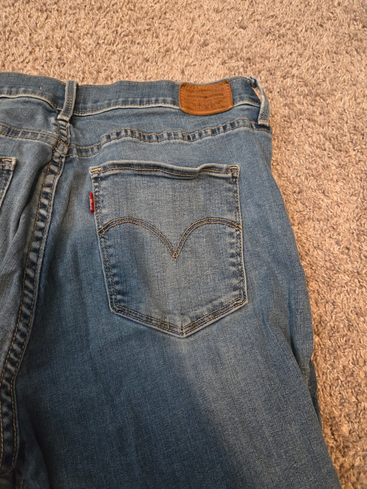 Levi Strauss 311 Shapping  Skinny Jeans - Gently Used