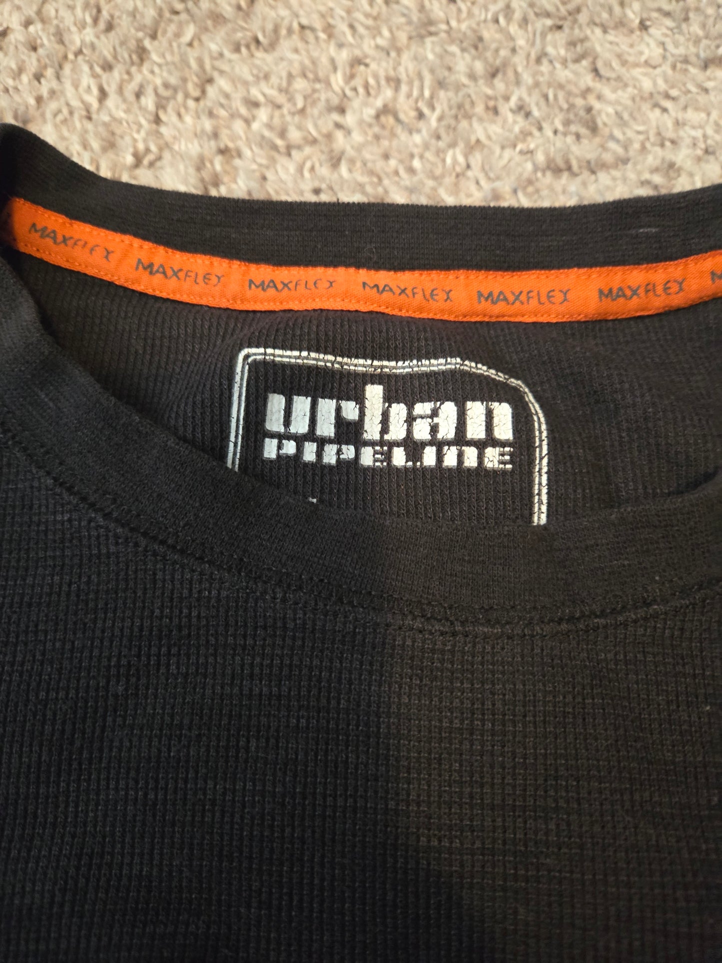 Urban Pipeline Black Long Sleeve Shirt - Gently Used