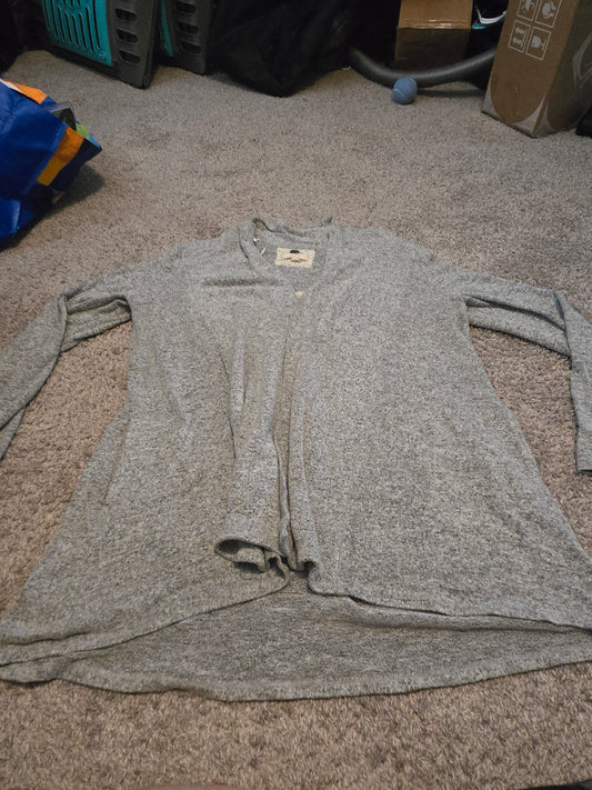 Cupio Open Front Gray Sweater  - Gently Used