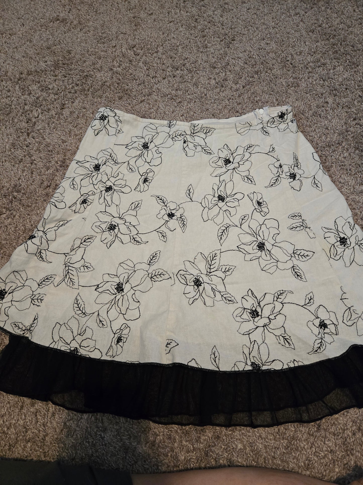 Studio Y White with Black Accent Skirt - Gently Used