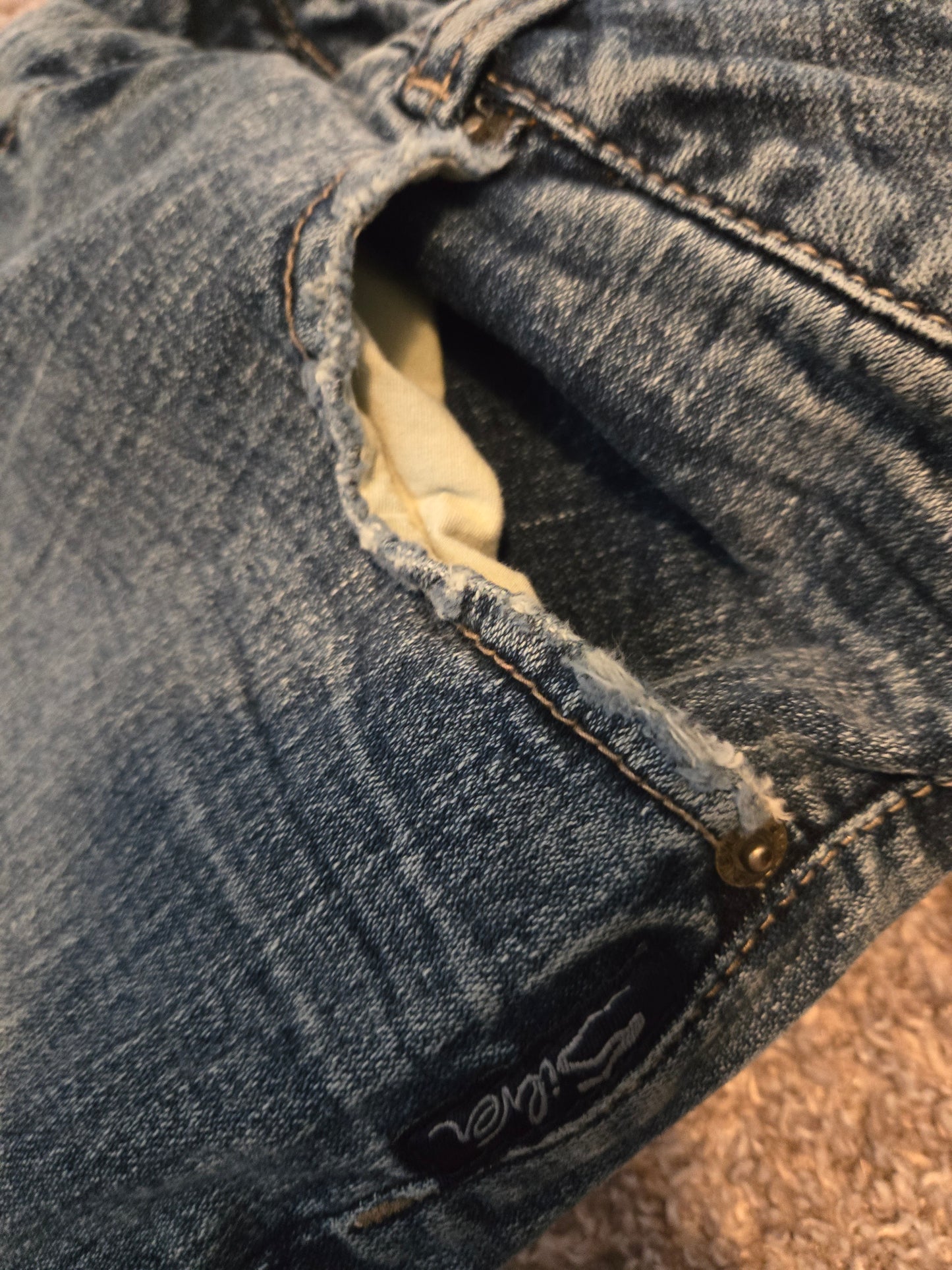 Silver Boot Cut Blue Jeans