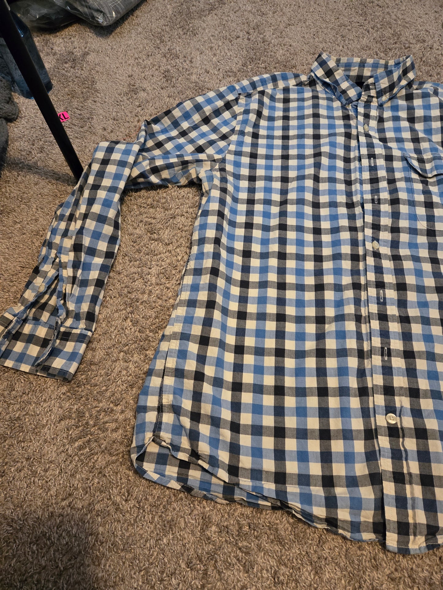 Gap Blue and white Plaid Button Up Long Sleeve Shirt