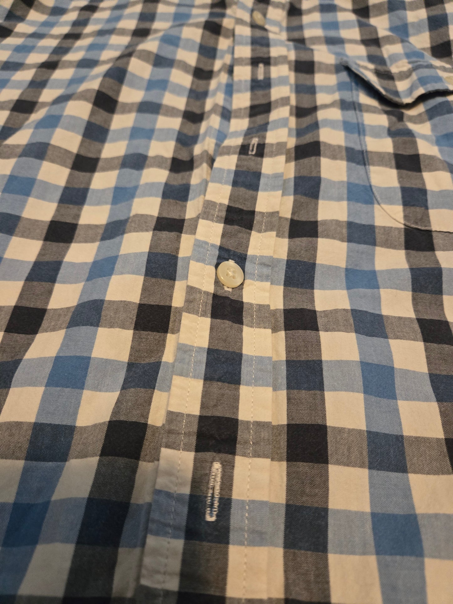 Gap Blue and white Plaid Button Up Long Sleeve Shirt