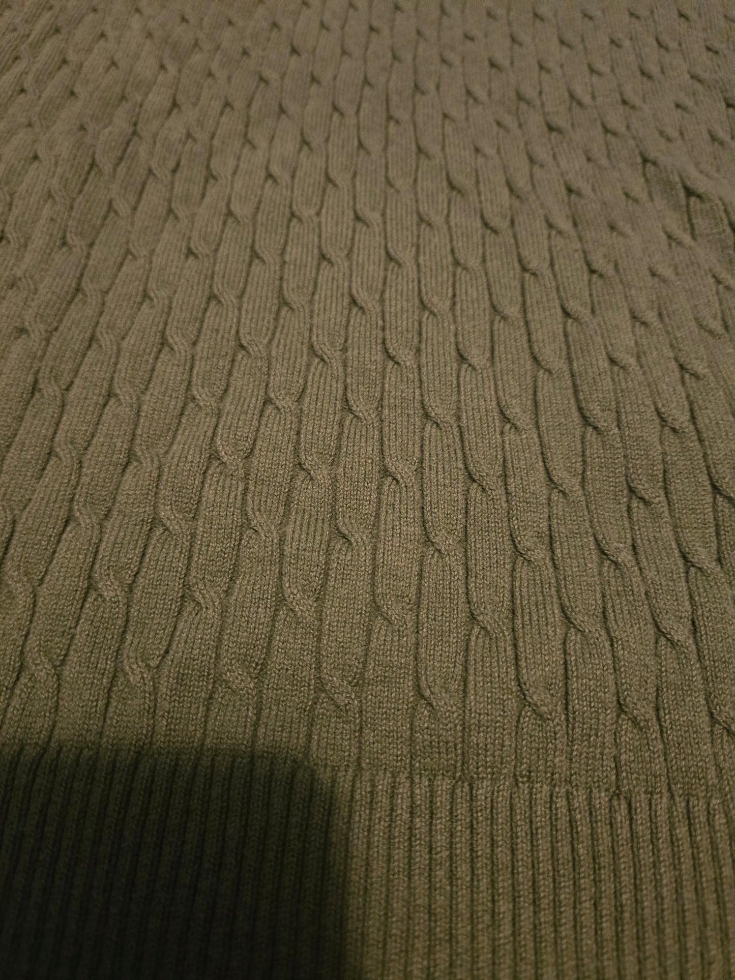 Basic Editions Green Knit Long Sleeve Sweater