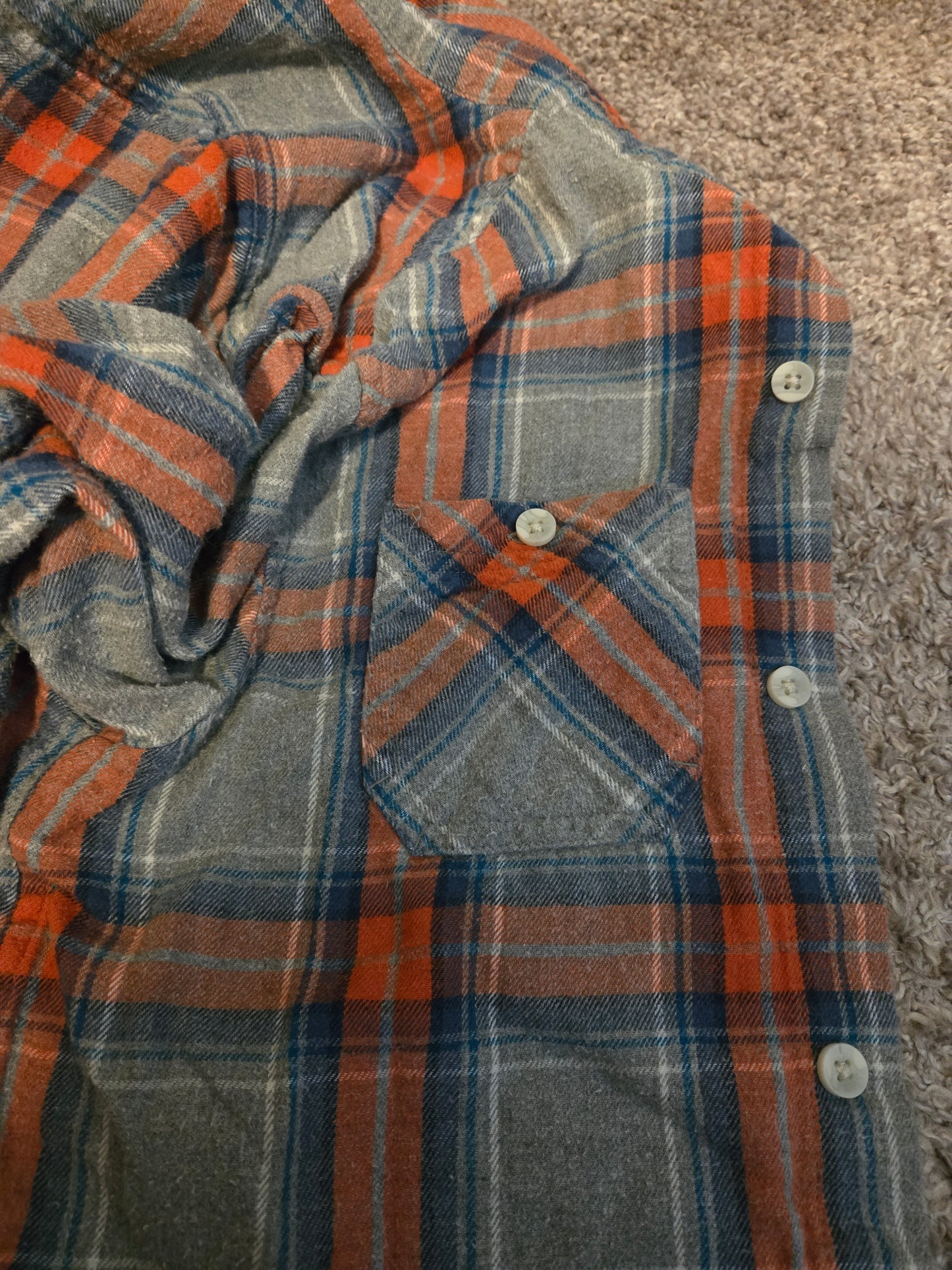 Urban Pipeline Ultimate Flannel Long Sleeve Button Up Red And Gray Small