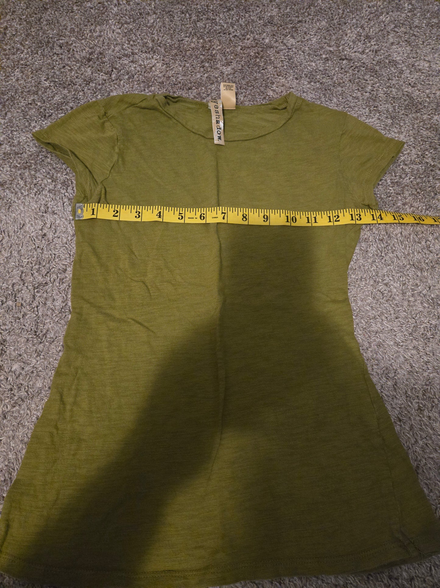 Eyeshadow Green Short Sleeve Shirt  Medium