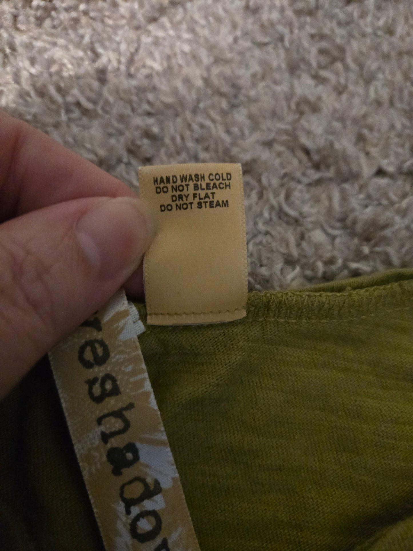 Eyeshadow Green Short Sleeve Shirt  Medium