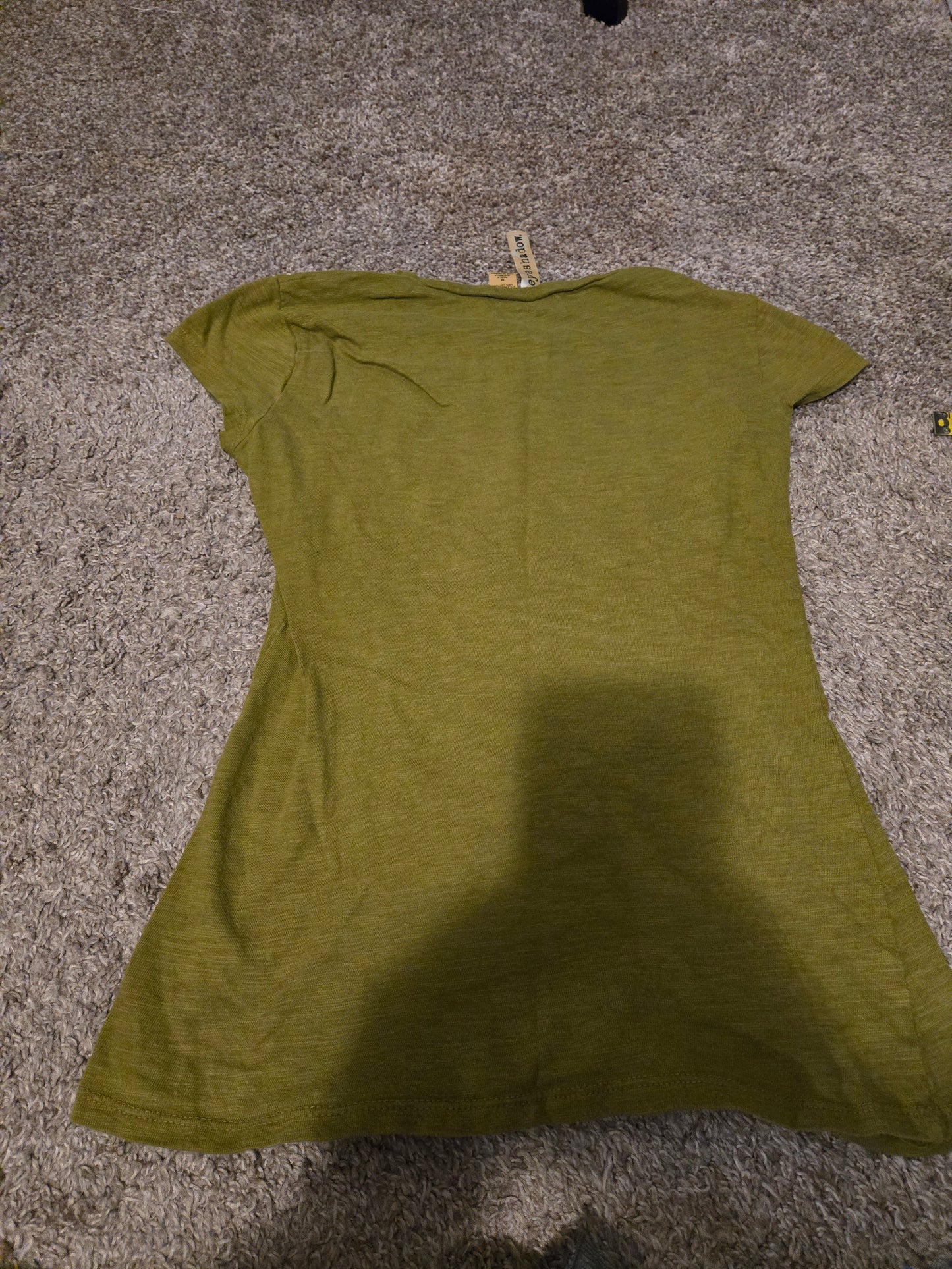 Eyeshadow Green Short Sleeve Shirt  Medium