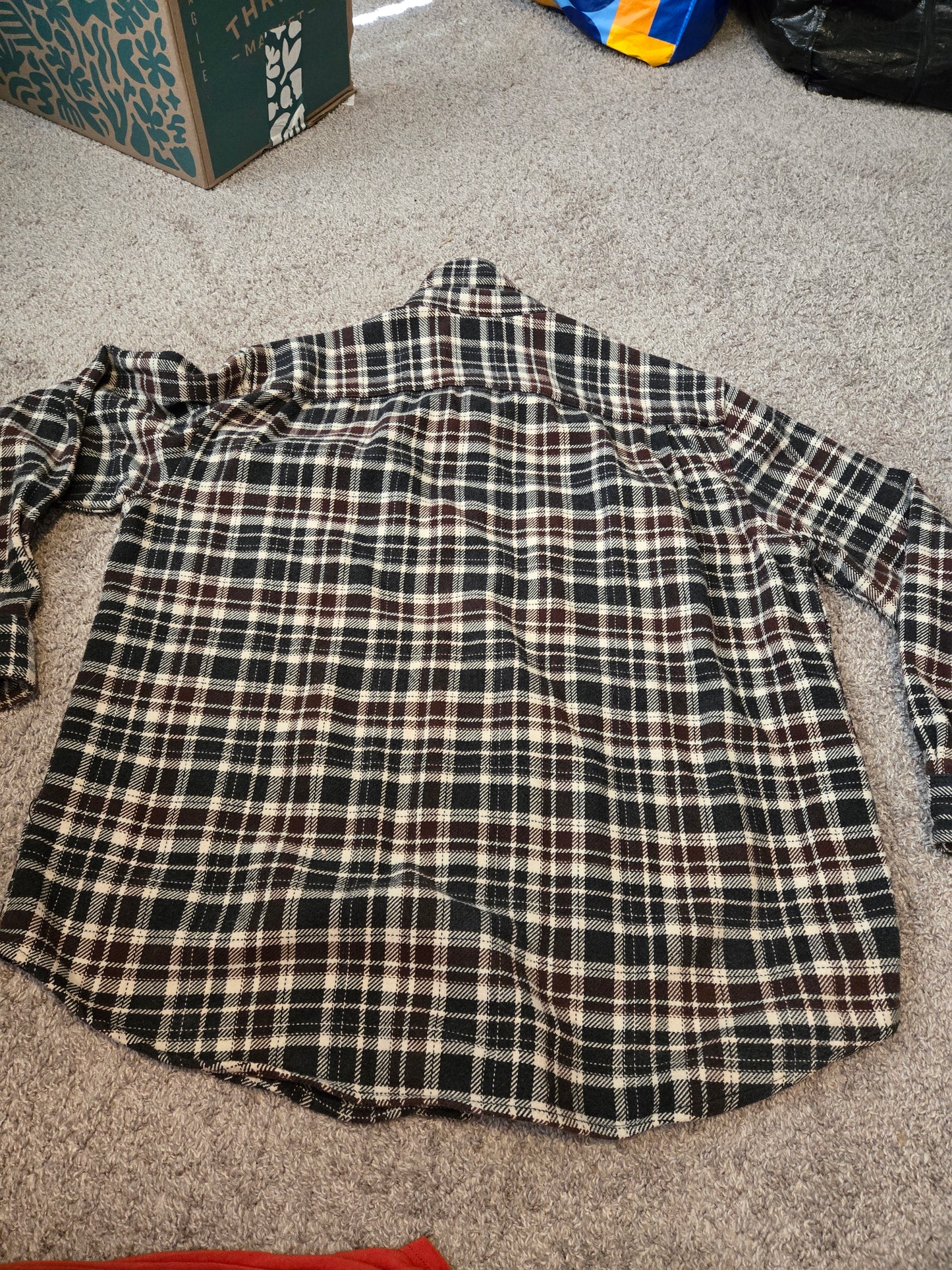 St Johns Bay Mens Button Down Flannel Plaid Shirt Long Sleeve Super Soft Pocket