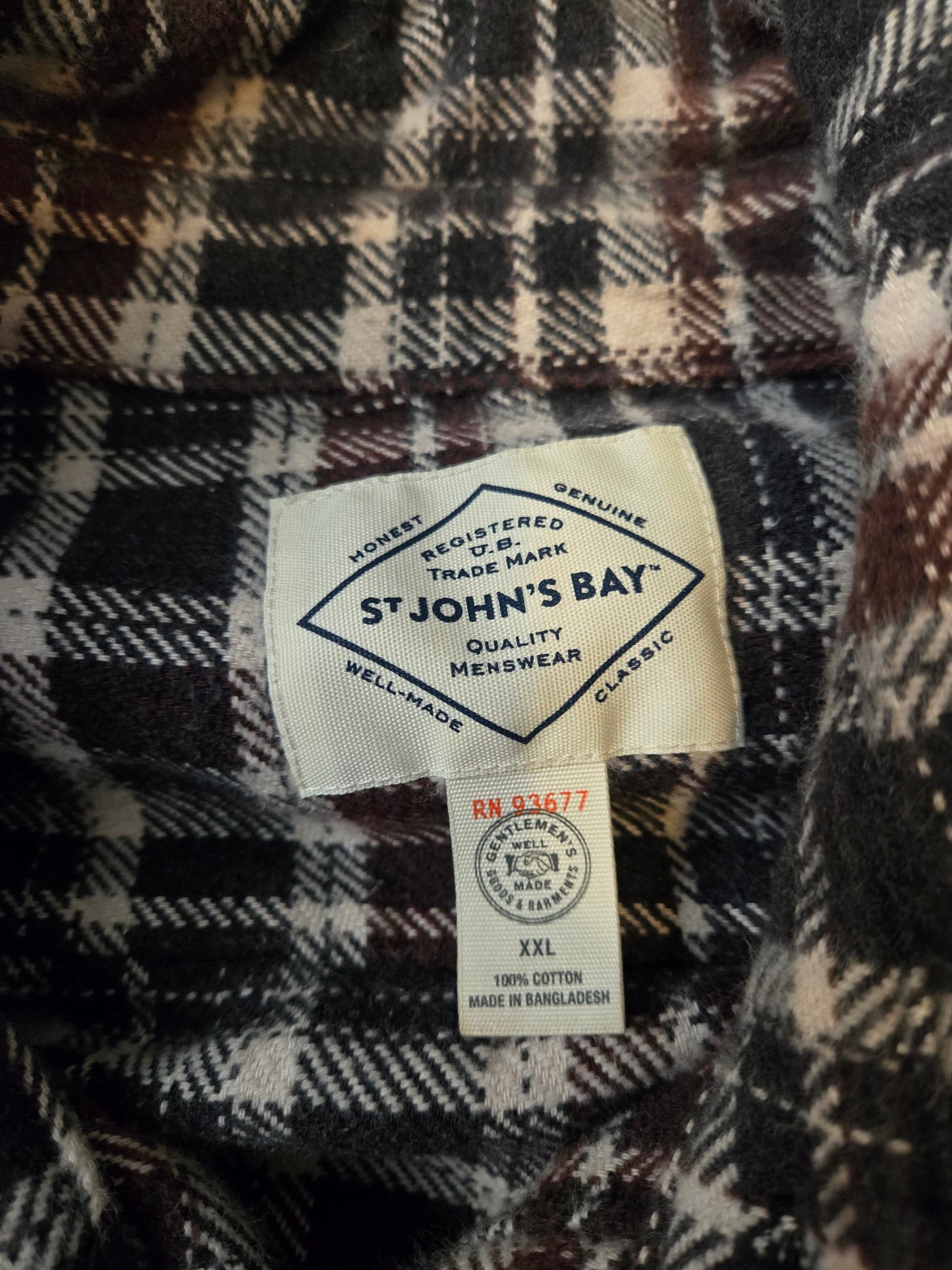 St Johns Bay Mens Button Down Flannel Plaid Shirt Long Sleeve Super Soft Pocket
