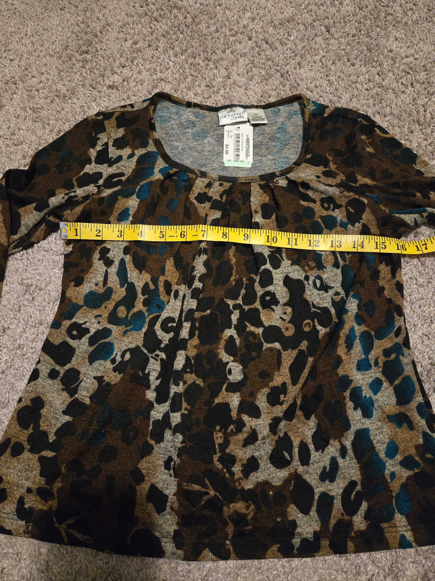 Kim Borgers Leopard Print Long Sleeve Petite