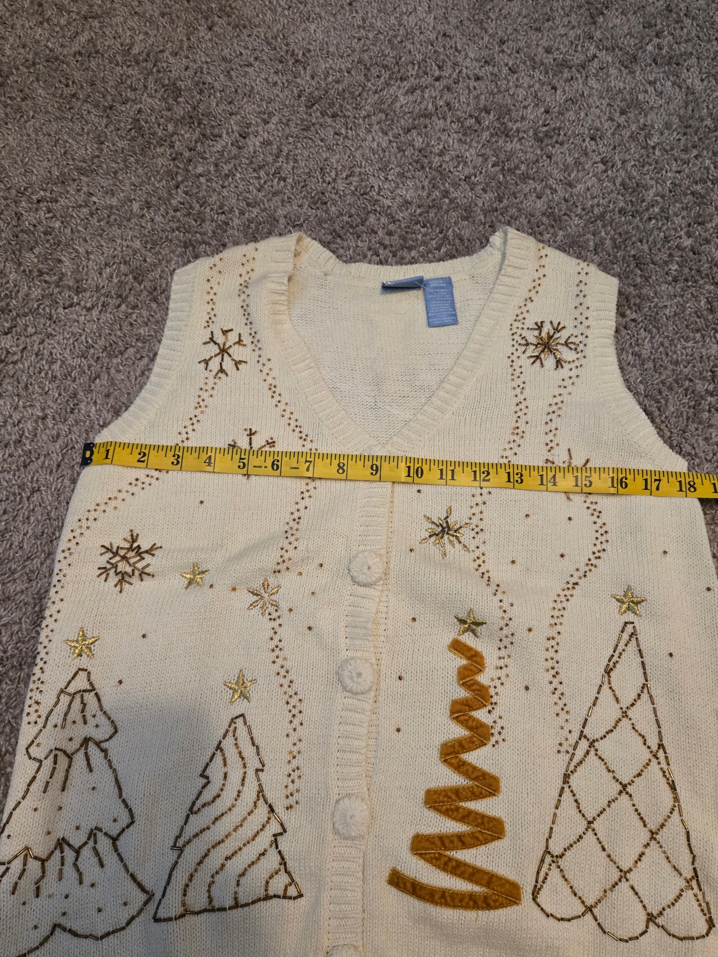 Holiday Button Up Vest Medium  Knit