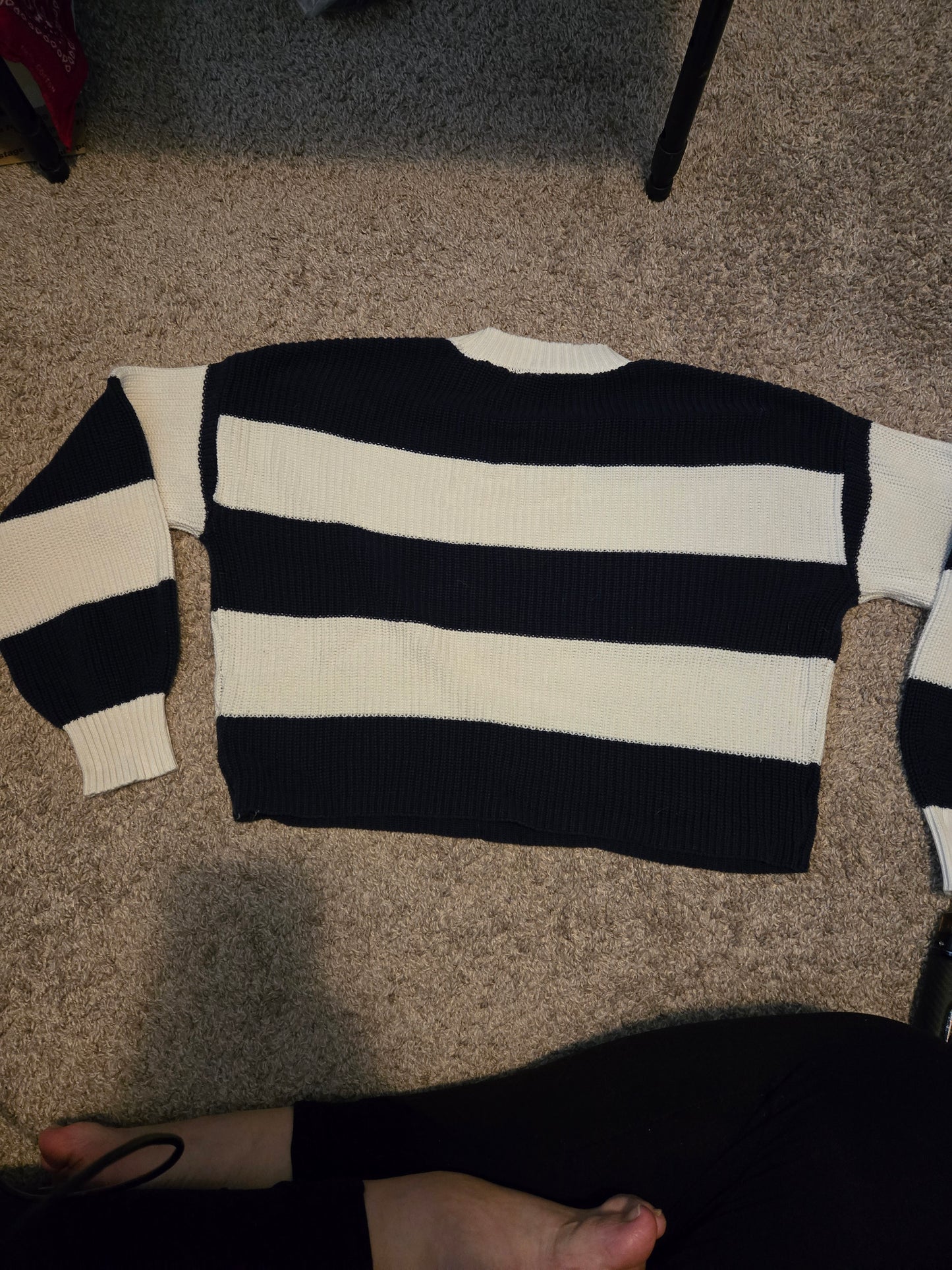 Wonder Nation Black and White Long Sleeve Sweater