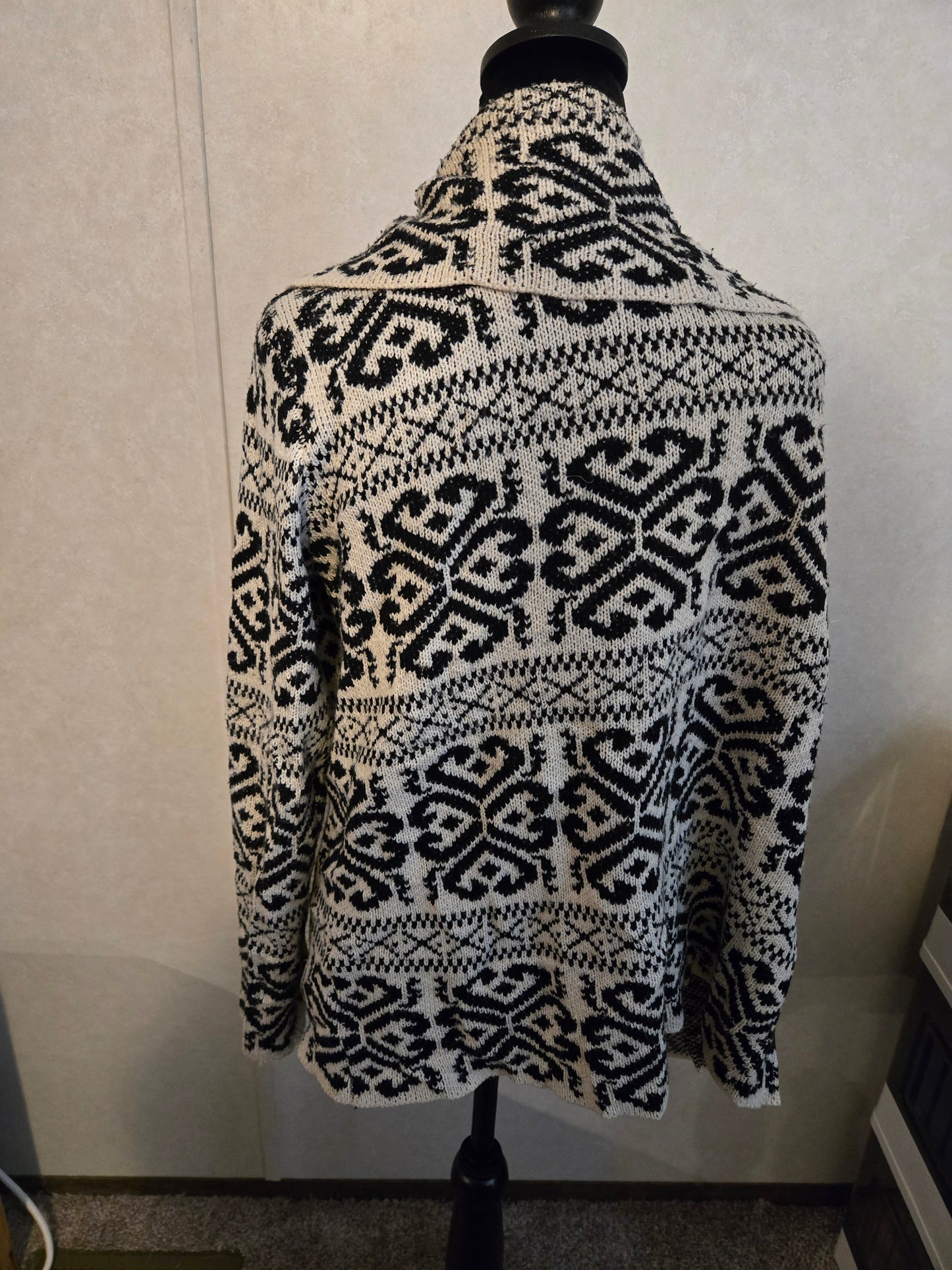 Papaya Knit Cardigan Black And White Medium