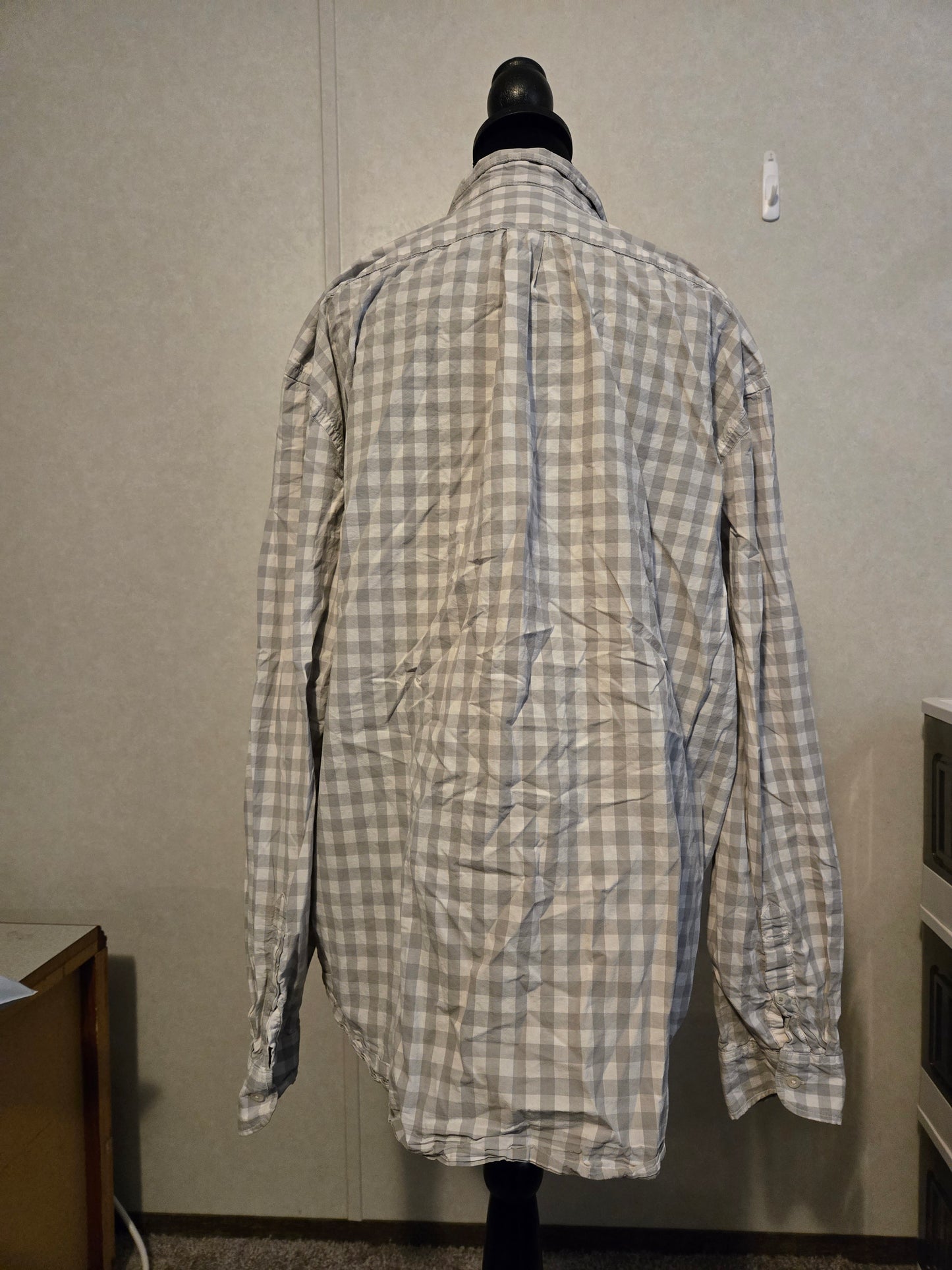 Old Navy Men’s White Dress Shirt W/ White Grey Plaid LS Button Up Classic Sz 3XL