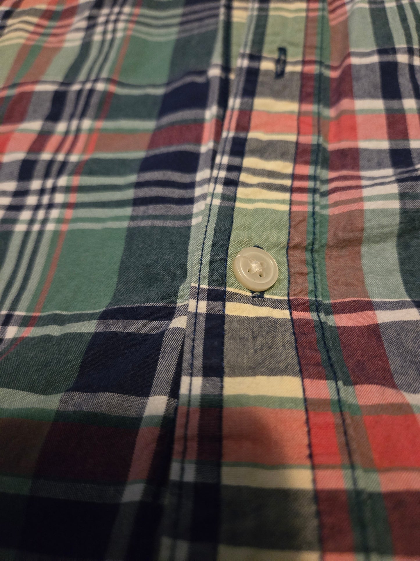 Foundry Shirt Men's XLT Green Plaid Button Down Short Sleeve Comfort Easy Care